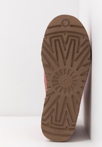 UGG MINI BAILEY BOW II - Botas de inverno - pink