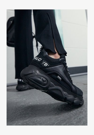 CHAI - Baskets basses - black