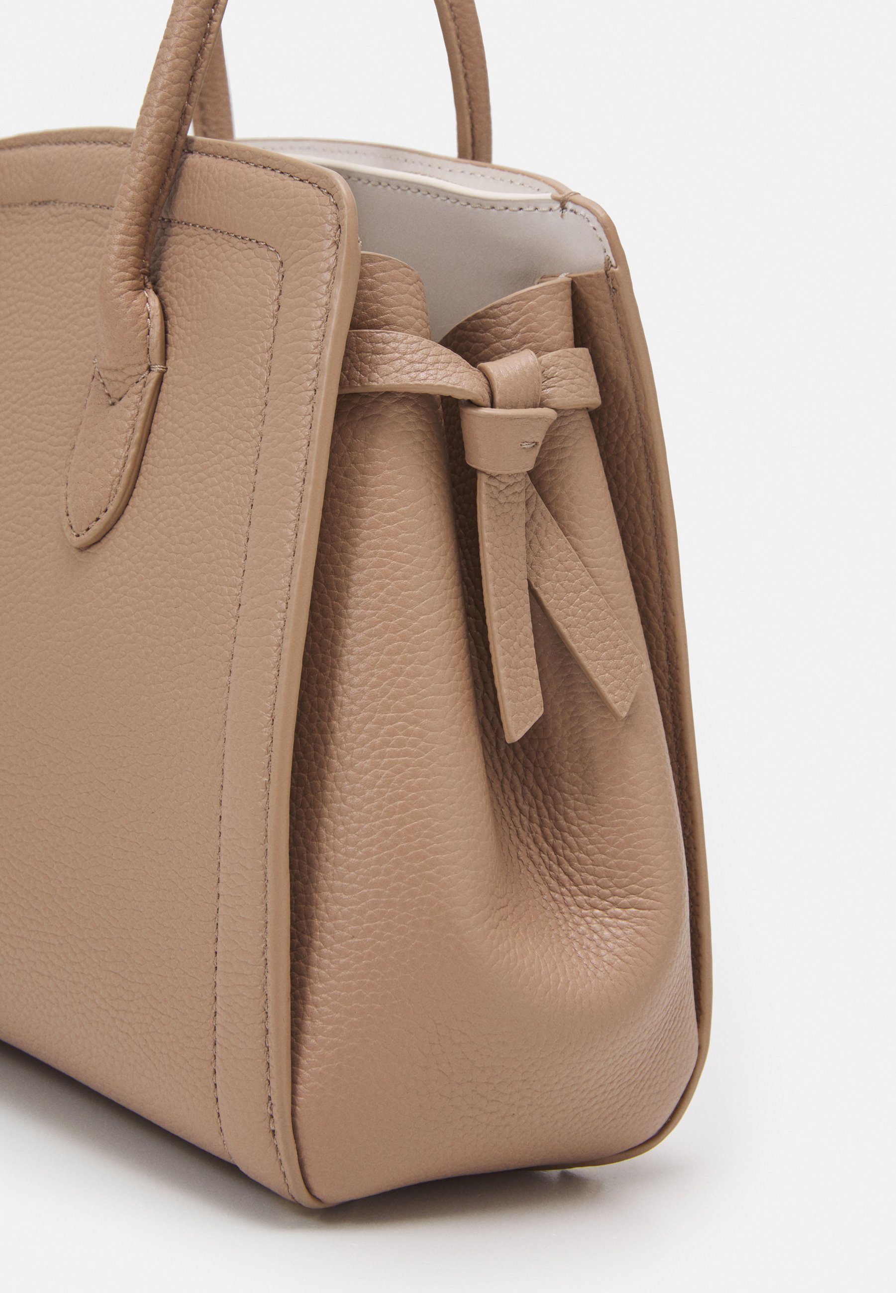 medium satchel purse