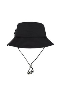 Melns kausu cepure ar plašu, elastīgu malu. Izgatavota no strukturētas auduma, ar auklu un dekoratīviem akcentiem, kā arī regulējama izmēra.