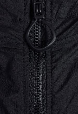 Die besten Vergleichssieger - Suchen Sie bei uns die Schwarze kurzjacke entsprechend Ihrer Wünsche