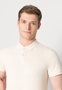 TOM TAILOR BASIC WITH CONTRAST - Polo - soft buttercream