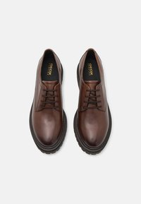 Geox IRIDEA - Derbies - dark brown