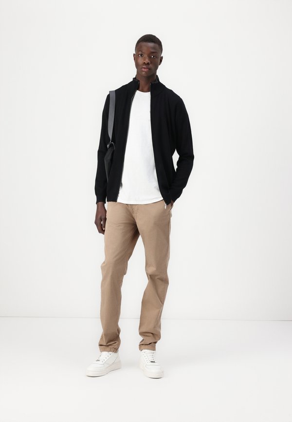 JAMES - Chinos - traditional khaki2