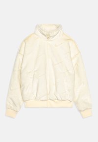 Miękka, kremowa polarowa kurtka z wysokim kołnierzem, zamek błyskawiczny z przodu i ściągaczami na rękawach. Posiada subtelne logo Nike wytłoczone w tkaninie.