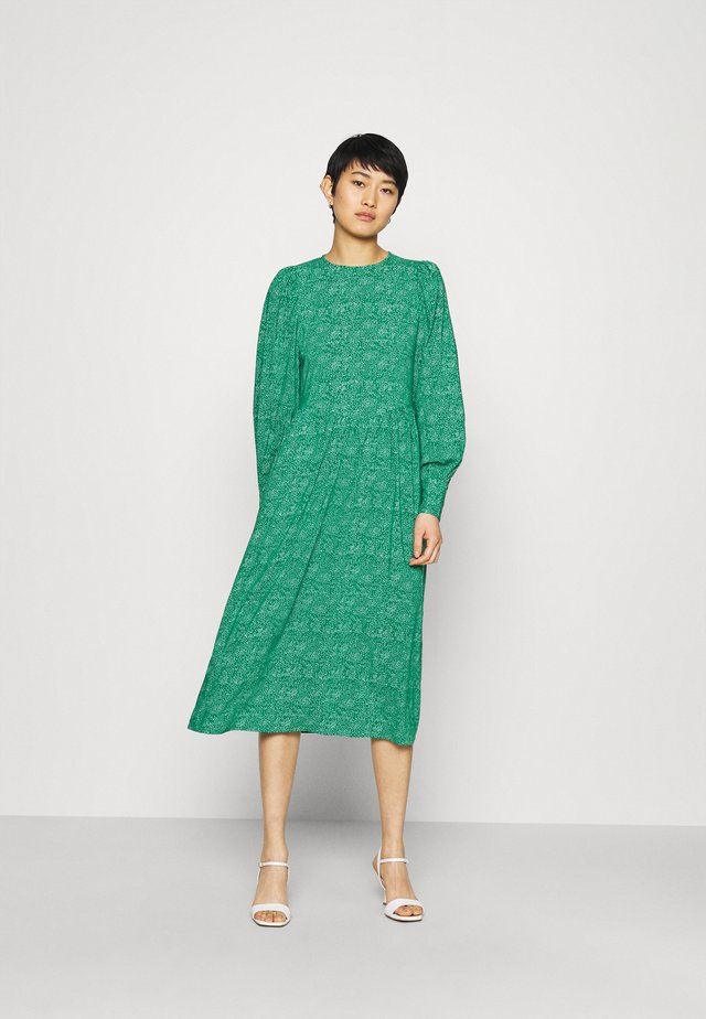 DOTA MIDI DRESS - Vapaa-ajan mekko - green