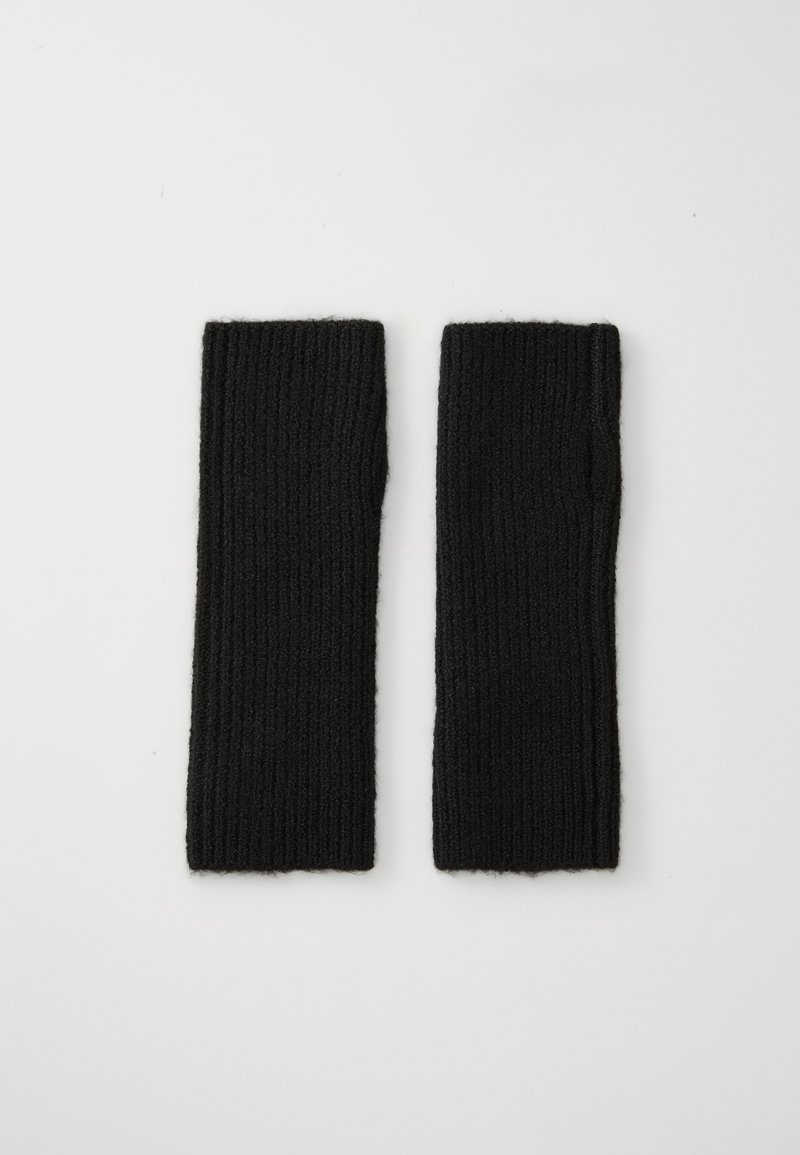 Luvas pretas caneladas sem dedos, feitas de um material de malha macia, com acabamento texturizado e uma seção aberta para os dedos.
