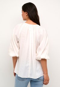 Culture CUJUSTINA - Blus - spring gardenia