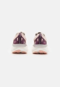 Saucony TRIUMPH 22 - Maanteejooksu jalatsid - moon/eggplant