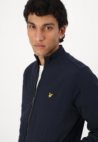 Lyle & Scott HYBRID TRACK JACKET - Giacca leggera - dark navy