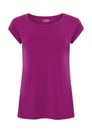 Camiseta corta de manga corta en púrpura vibrante con cuello redondo, hecha de una tela suave, que presenta un corte relajado y una textura suave.