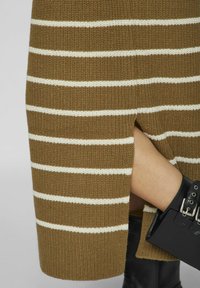 VILA ROLLKRAGEN - Robe longue - gothic olive