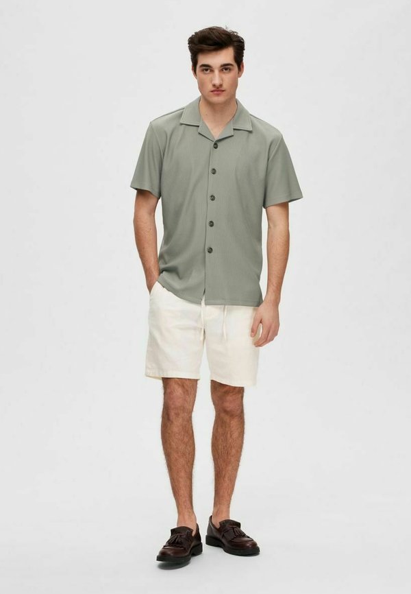 KURZARM - Shirt - vetiver3