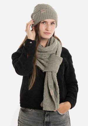 Knit Factory HAZE - Beanie - urban green