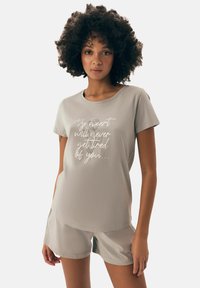 Henderson NATURALEZA SET khaki