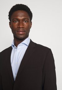 Lindbergh PLAIN  - Fato - dark burgundy melange