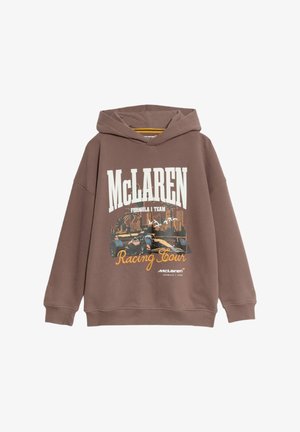 Brauner Hoodie mit einem grafischen Druck eines Rennautos und dem Text "McLAREN Formula 1 Team Racing Tour" in Weiß und Orange. weicher Stoff, lässige Passform.
