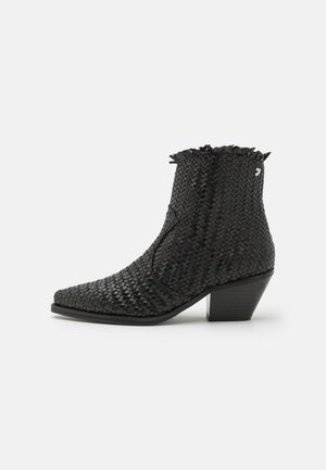 KOKKOLA - Botines camperos - schwarz