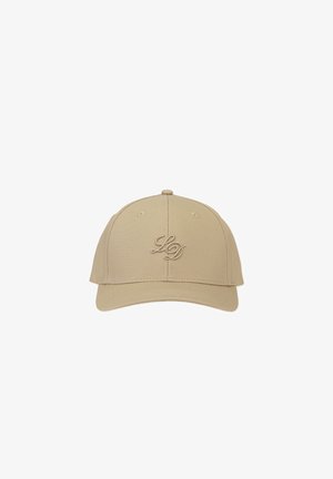 Beige Baseballkappe mit gebogenem Schirm und gestickten Initialen "LD" auf dem vorderen Mittelstück.