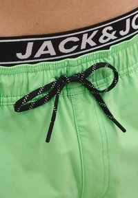 Jack & Jones JPSTMAUI - Uimashortsit - summer green
