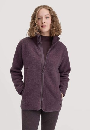 Lila Fleecejacke mit hohem Kragen, durchgehendem Reißverschluss und zwei seitlichen Taschen. Strukturiertem Stoff und verstärkten Nähdetails.