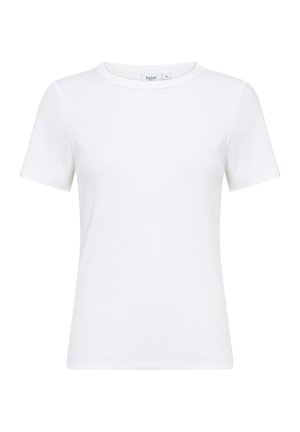 Hvid ribbet t-shirt med korte ærmer og rund hals. Blødt stof, tætsiddende pasform og diskret branding på det indvendige mærke.