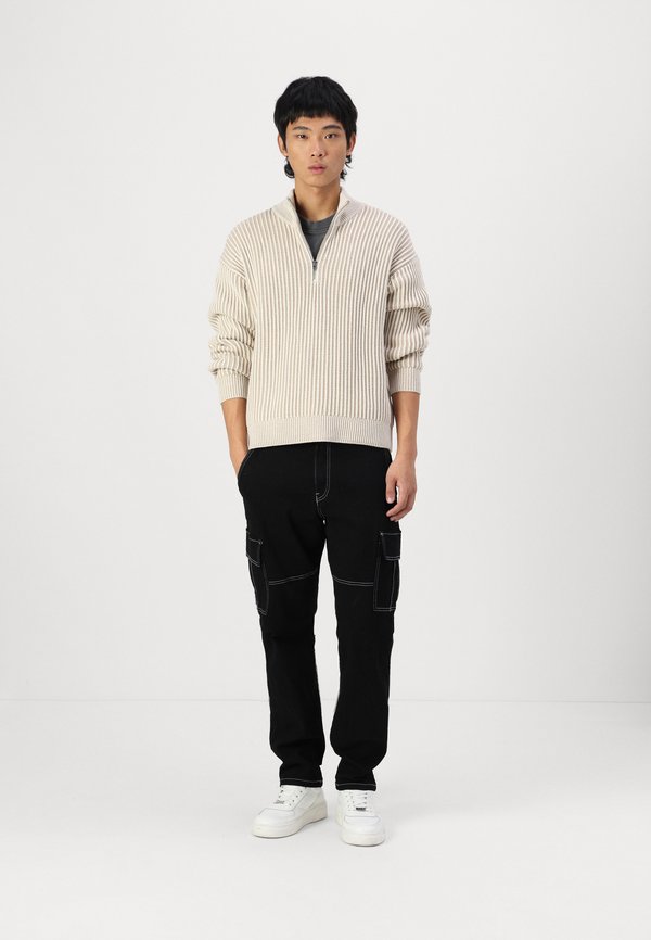 Oversized Quarter-Zip Sweater - Jumper - birch4