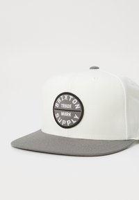 Brixton OATH III SNAPBACK UNISEX - Cap - charcoal/off white