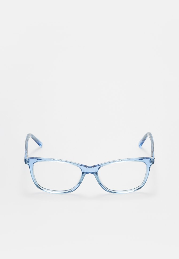 Gafas de plástico azul transparente con lentes rectangulares, que presentan una textura suave y brazos ligeramente cónicos para un diseño moderno.