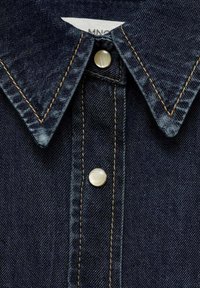 Mango Blúzka so zapínaním na gombíky - dark blue