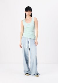 GAP TANK - Viršus - aqua glass