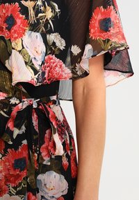 Dorothy Perkins Denní šaty - black