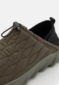 ECCO MX M PL - Sapatilhas - green