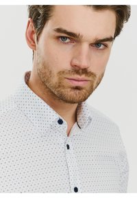 Pako Lorente - Koszula