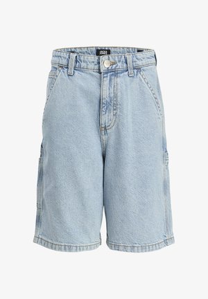 Shorts en denim bleu clair à coupe décontractée, avec une fermeture à bouton, des poches avant et des poches cargo latérales. Design taille haute.