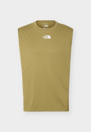 Αθλητικό μπλουζάκι χωρίς μανίκια σε ελιά πράσινο χρώμα με στρογγυλή λαιμόκοψη και λευκό λογότυπο The North Face στο κέντρο του στήθους.