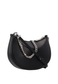 Sac à main en cuir noir de forme arrondie, avec une chaîne en argent et une lanière en cuir. Texture lisse avec peu de détails.