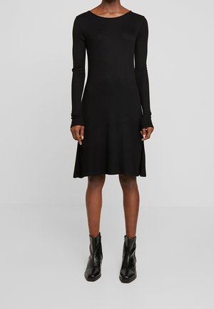 Strickkleid - black