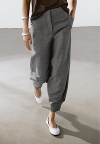 Massimo Dutti - Trousers - grey Thumbnail Image 1