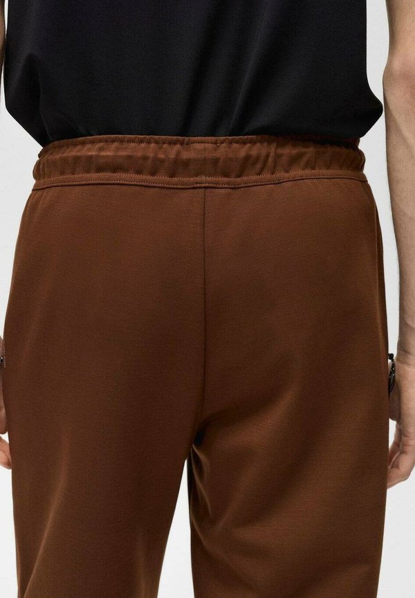 Tracksuit bottoms - burnt orange4