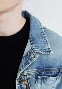 Thumbnail-Bild 7