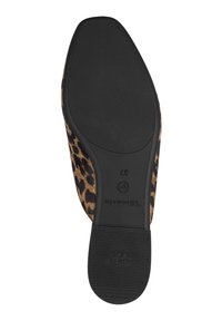 Leopard print flat shoe sole made of black rubber with textured grip and logo detail; features a patterned fabric upper. Size 37 indicated.