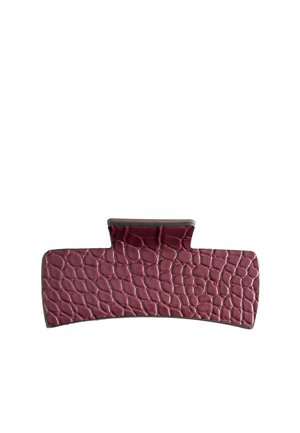 Maroon hair claw clip with a textured faux crocodile pattern, rectangular shape, and wide grip.