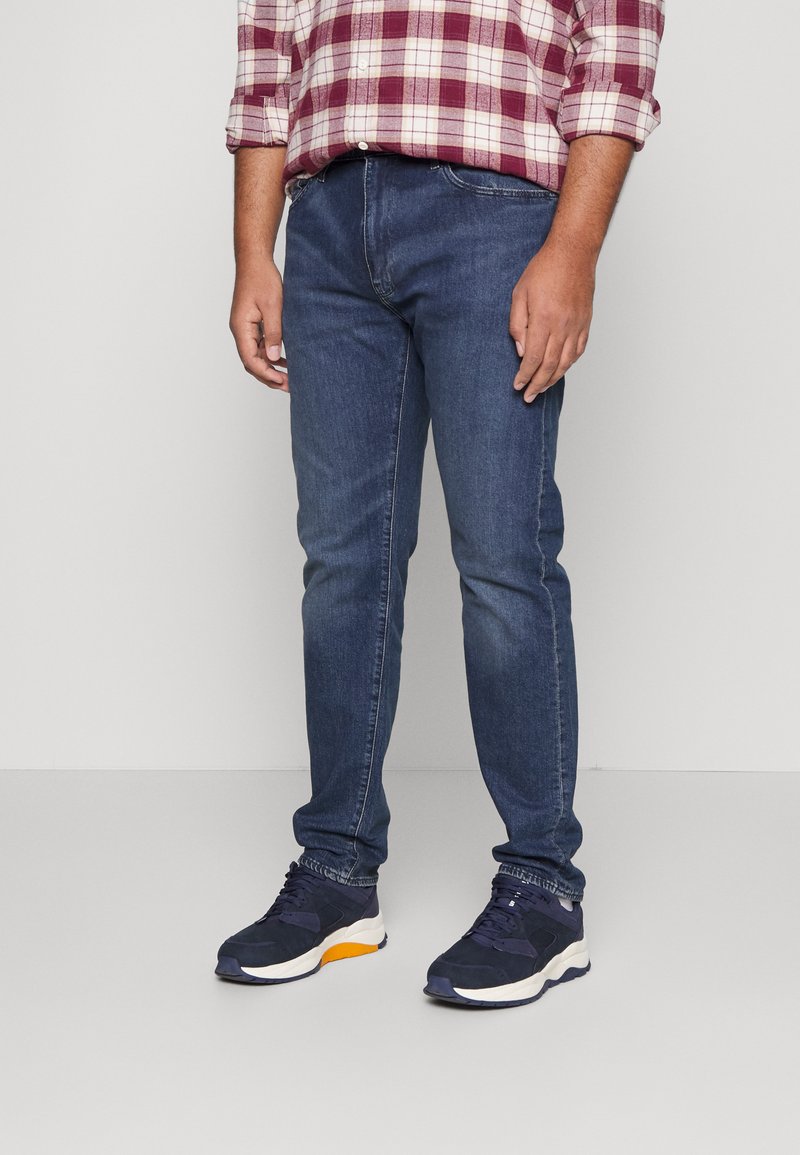 Levi's® Plus Calças de ganga de corte afunilado - dark blue denim