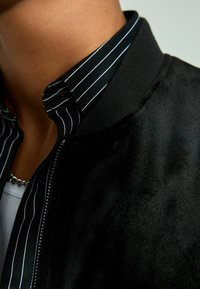 Next REGULAR FIT - Bomberjacks - black
