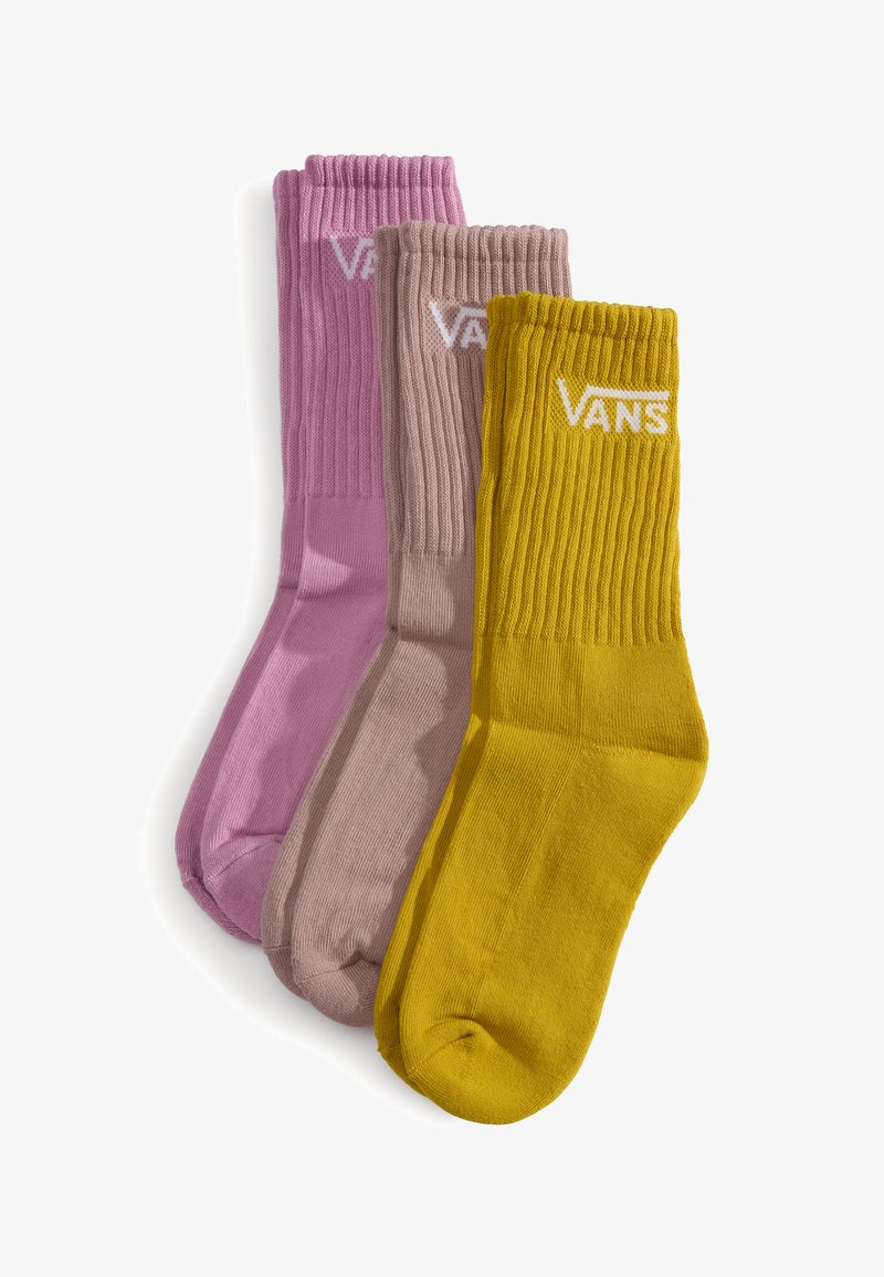 Sæt af tre ribbede sokker i pink, mauve og gul. Hver sok har et logo, er i ankel længde og lavet af et blødt, strækbart stof.