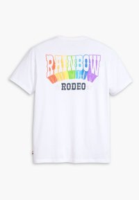 Levi's® COMMUNITY TEE UNISEX - Marškinėliai su spaudiniu - bright white