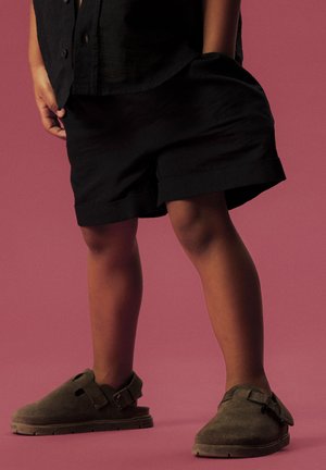 Name it, NMMFILIP SS NREG SHORTS PB - Shorts - salute