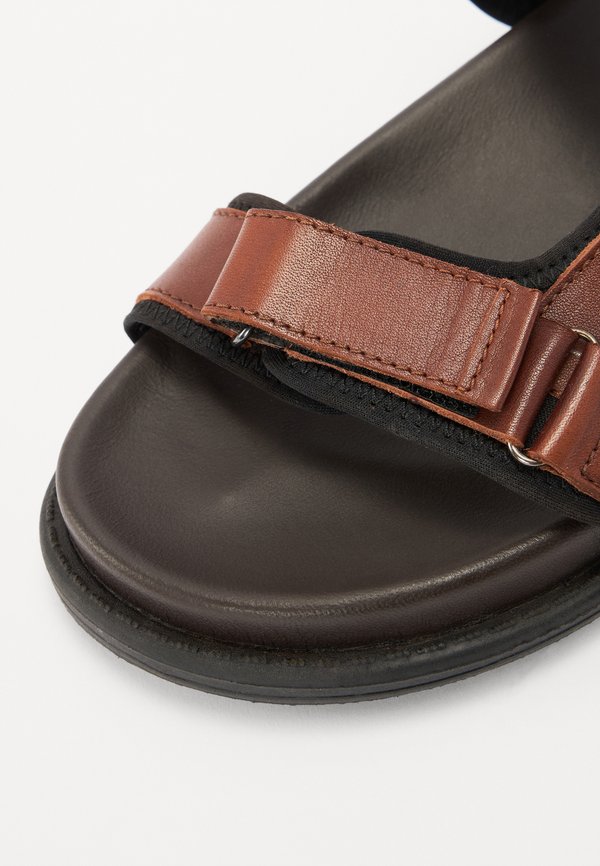 Sandals - cognac comb3