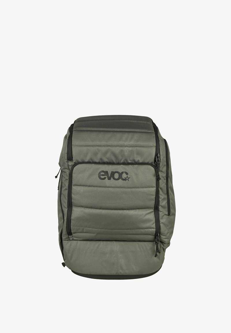 Sac à dos rembourré de marque Evoc, vert olive, avec plusieurs compartiments zippés, présenté de face sur fond blanc.